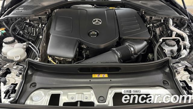 Mercedes-Benz E-Class 2026 — photo 6