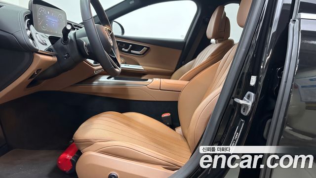 Mercedes-Benz E-Class 2026 — photo 10
