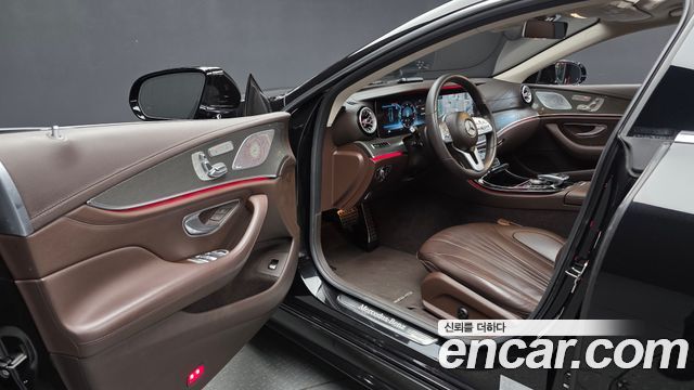 Mercedes-Benz CLS-Class 2020 — photo 13