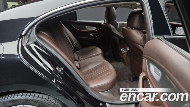 Mercedes-Benz CLS-Class 2020 — photo 18