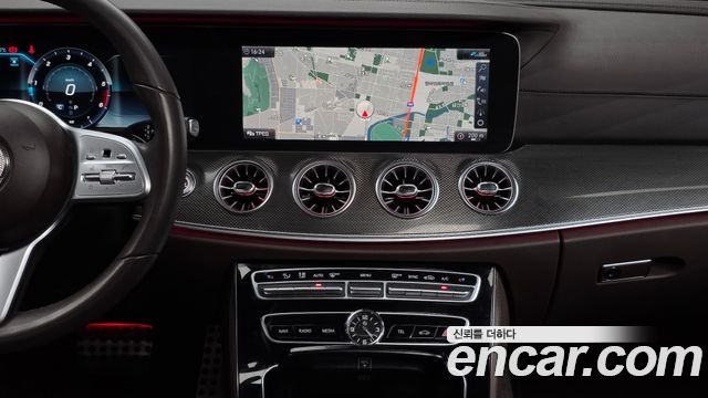 Mercedes-Benz CLS-Class 2020 — photo 20