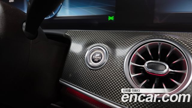 Mercedes-Benz CLS-Class 2020 — photo 36