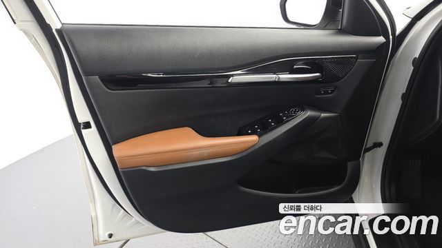 Kia Seltos 2023 — photo 14