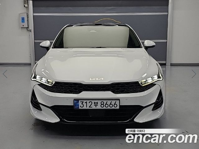 Kia K5 2022 — photo 2