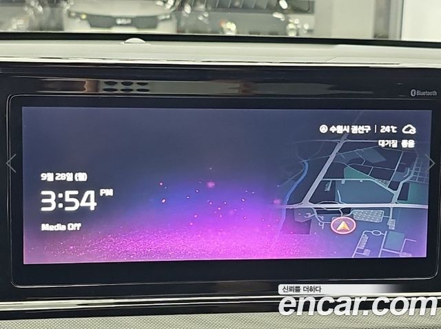 Kia K5 2022 — photo 15