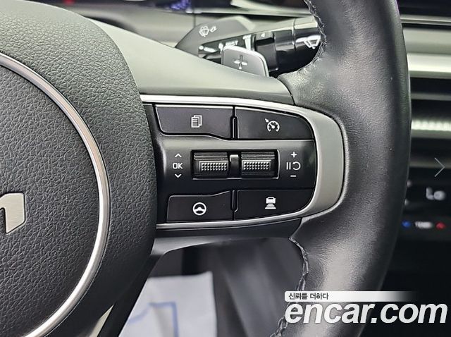 Kia K5 2022 — photo 18