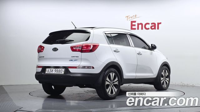 Kia Sportage 2011 — photo 2