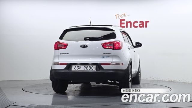 Kia Sportage 2011 — photo 4