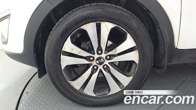 Kia Sportage 2011 — photo 5