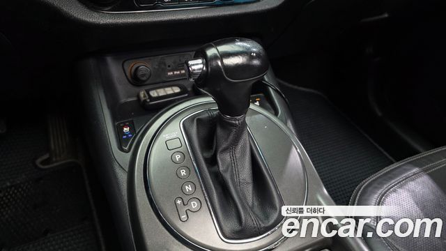 Kia Sportage 2011 — photo 9