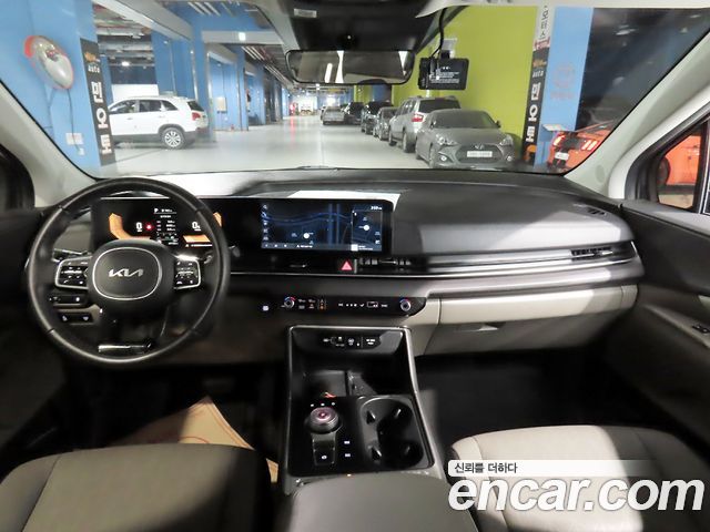 Kia Canival 2025 — photo 5