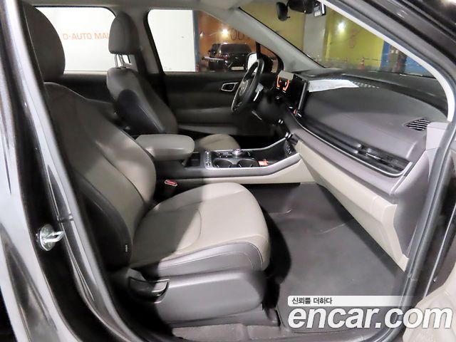 Kia Canival 2025 — photo 9
