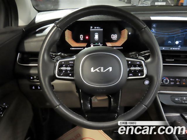 Kia Canival 2025 — photo 11