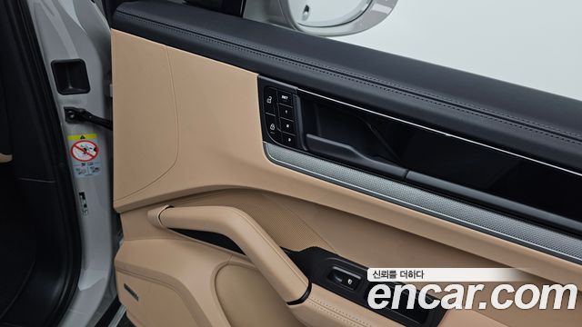 Porsche Cayenne 2024 — photo 36