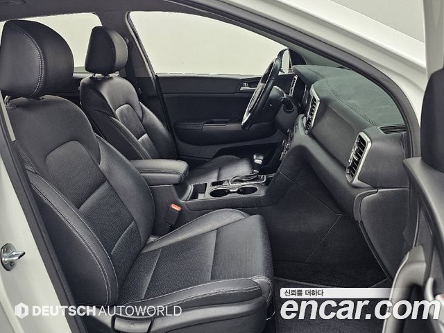 Kia Sportage 2018 — photo 10