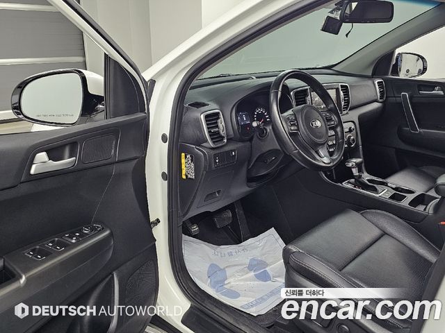 Kia Sportage 2018 — photo 11