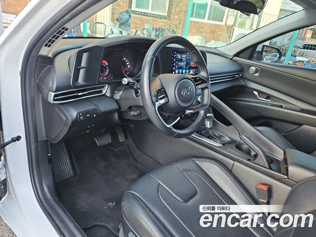 Hyundai AVANTE 2021 — photo 10