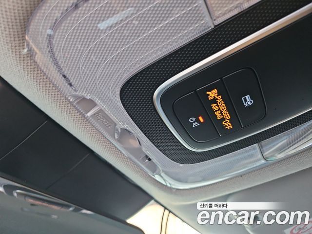 Hyundai AVANTE 2021 — photo 15