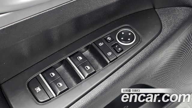 Kia K3 2023 — photo 19