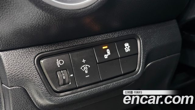 Kia K3 2023 — photo 20