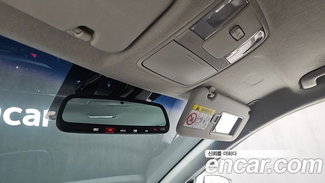 Kia K3 2023 — photo 31