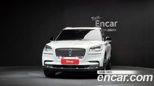 Lincoln Aviator 2022 — photo 3