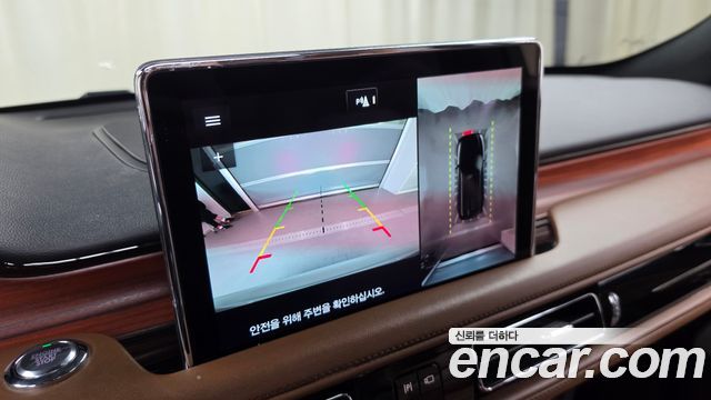 Lincoln Aviator 2022 — photo 21