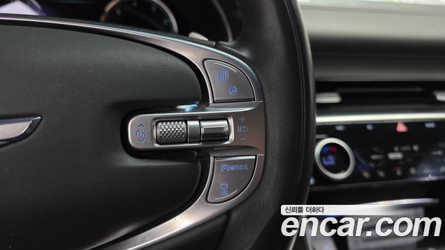 Genesis GV80 2020 — photo 23