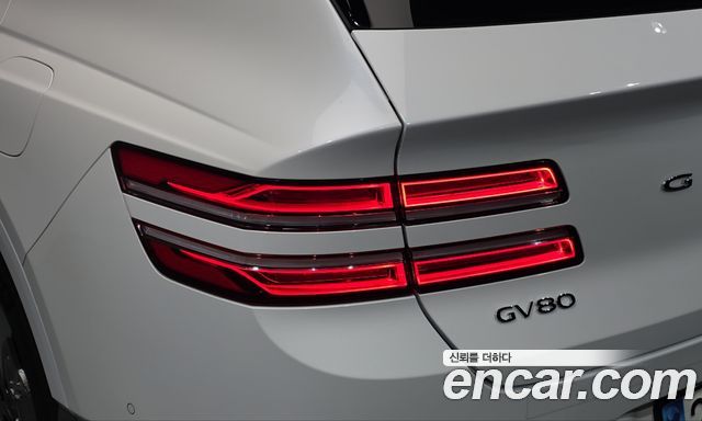 Genesis GV80 2020 — photo 9