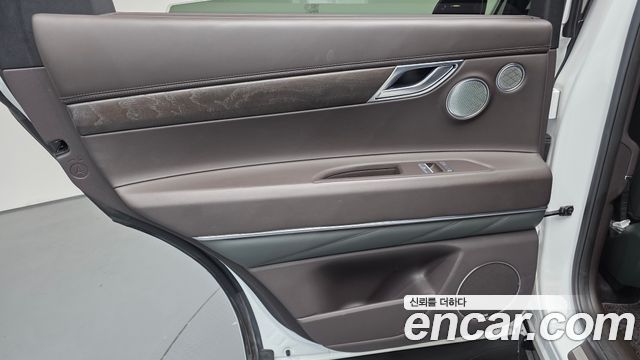 Genesis GV80 2020 — photo 15