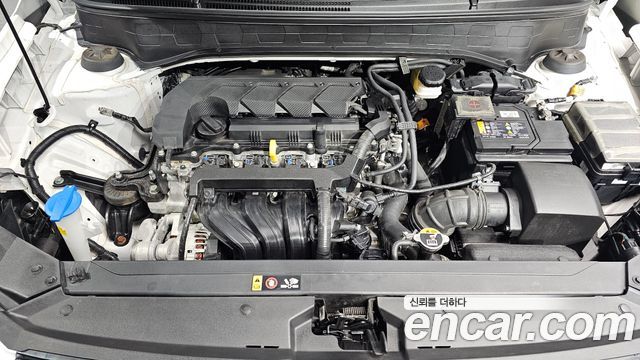 Hyundai Venue 2022 — photo 6