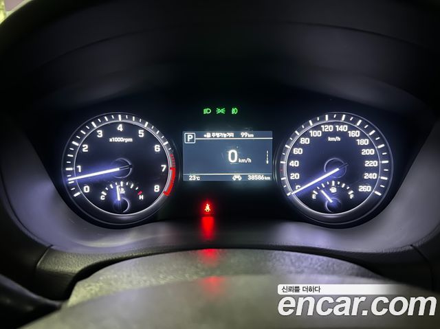 Genesis G80 2018 — photo 11
