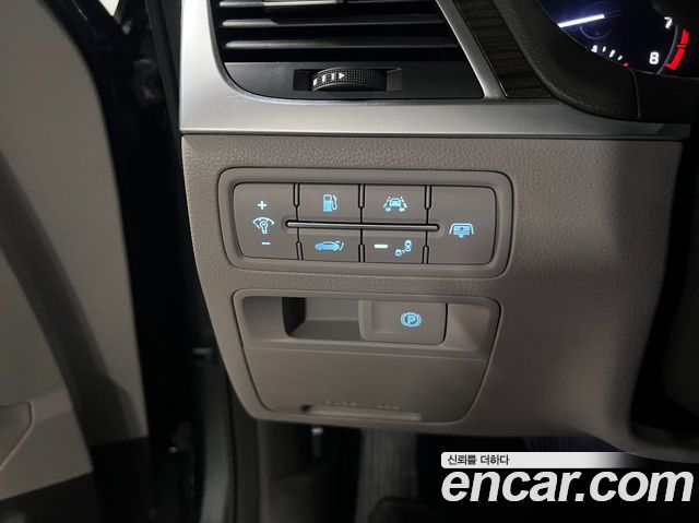Genesis G80 2018 — photo 16