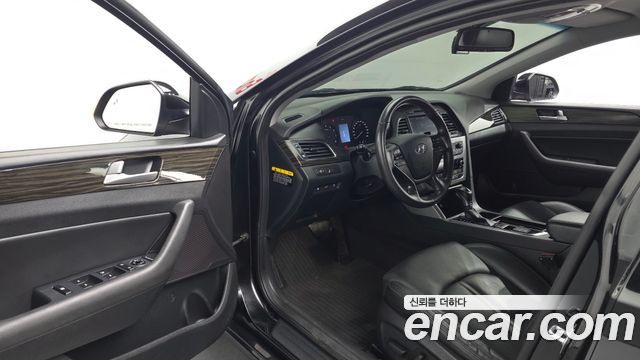 Hyundai Sonata 2017 — photo 10