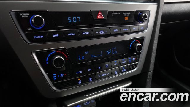 Hyundai Sonata 2017 — photo 16