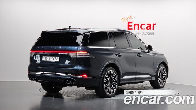 Lincoln Aviator 2022 — photo 2