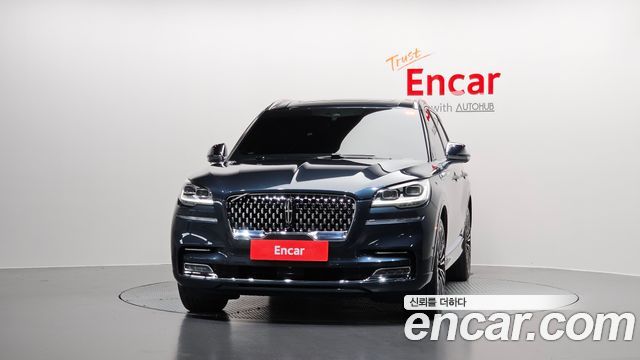 Lincoln Aviator 2022 — photo 3