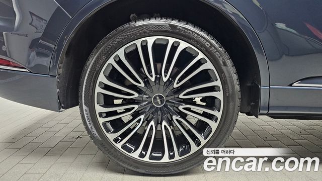 Lincoln Aviator 2022 — photo 5