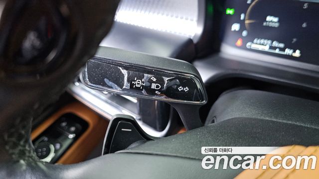 Lincoln Aviator 2022 — photo 29