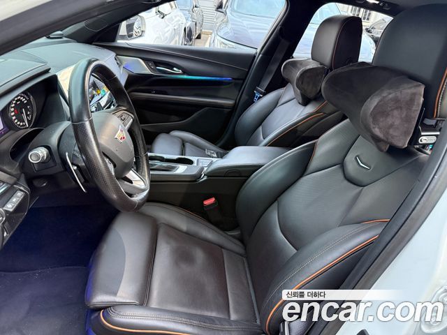 Cadillac CT4 2020 — photo 8