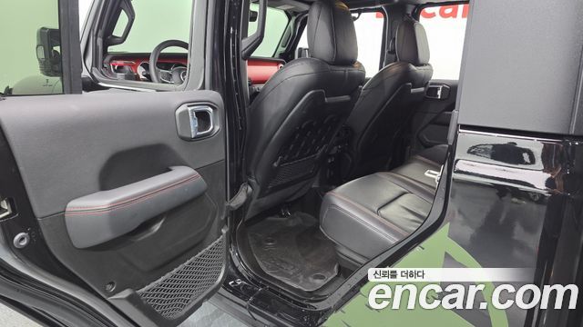Jeep Gladiator 2023 — photo 17