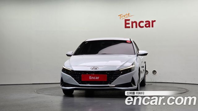Hyundai AVANTE 2021 — photo 3