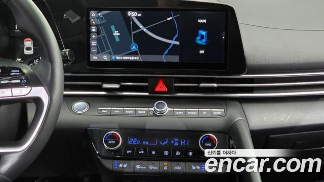 Hyundai AVANTE 2021 — photo 16