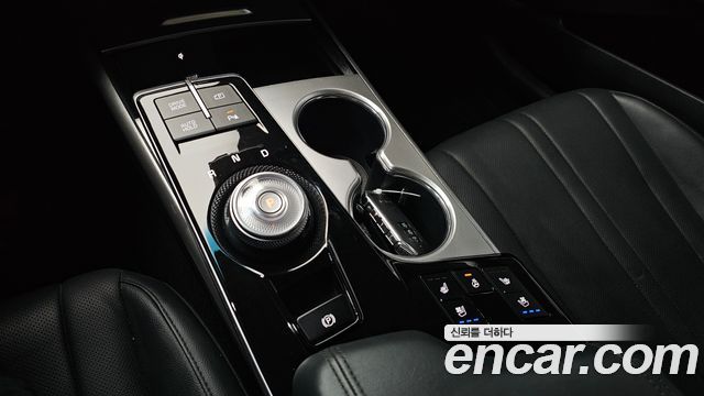 Kia K8 2023 — photo 12
