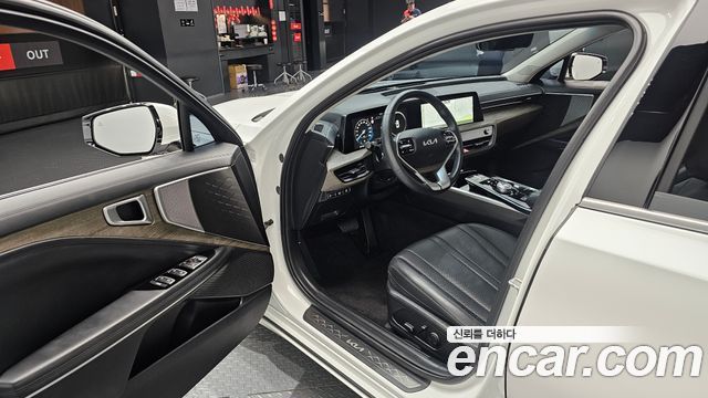 Kia K8 2023 — photo 13