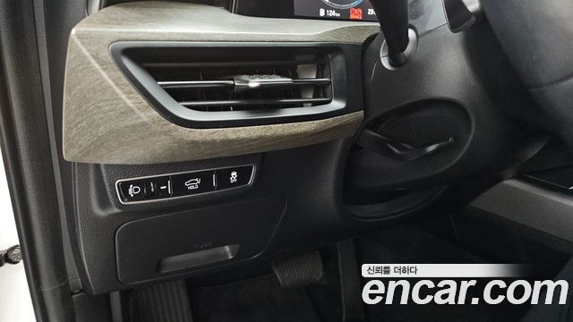 Kia K8 2023 — photo 20