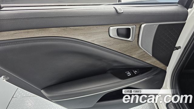 Kia K8 2023 — photo 15