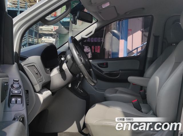 Hyundai Starex 2019 — photo 5