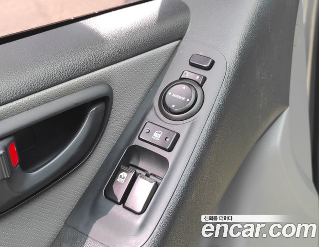Hyundai Starex 2019 — photo 18