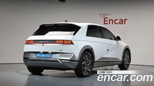 Hyundai Ioniq5 2024 — photo 2